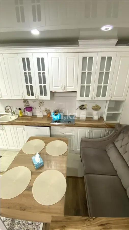 Продажа 1-комнатной квартиры, 38 м², мкр-н Аксай-5, дом  25 в Алматы - фото 2