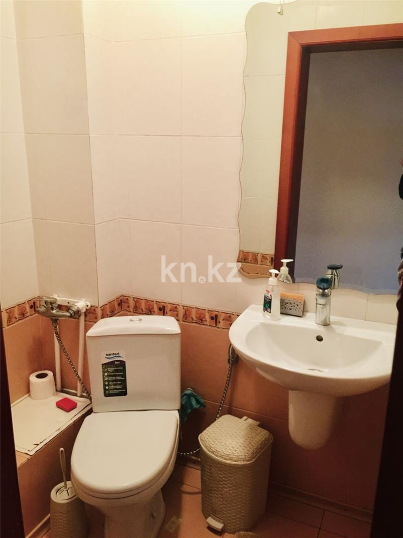 Продажа 4-комнатной квартиры, 100 м² в Караганде - фото 8