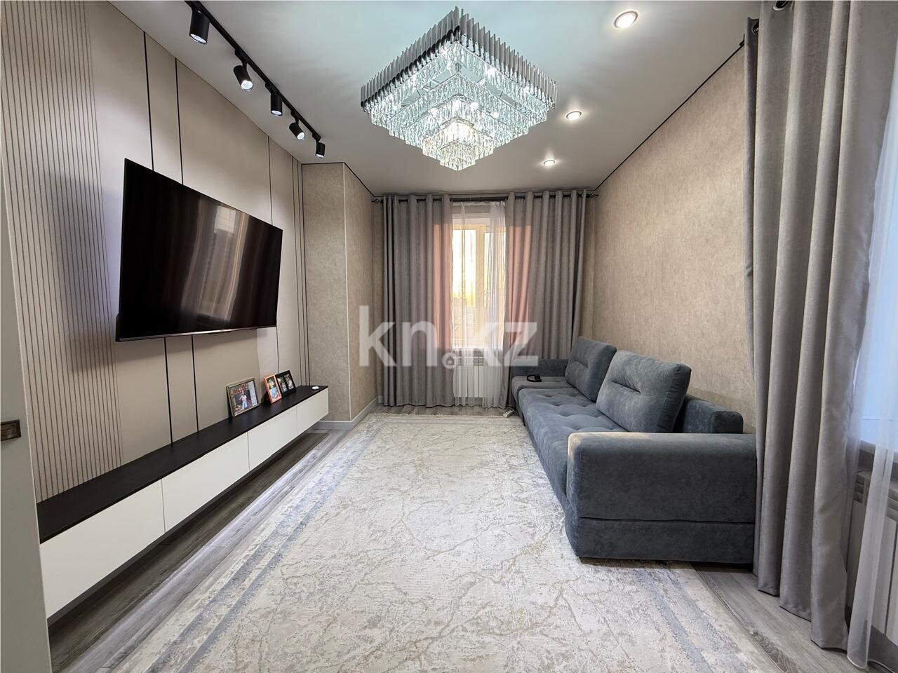 Продажа 4-комнатной квартиры, 98 м² в Караганде