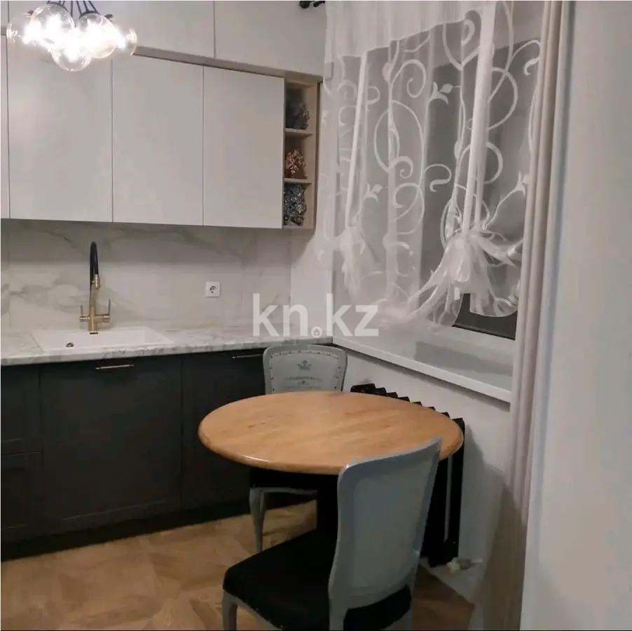 Продажа 1-комнатной квартиры, 40 м², ул. Косшыгулулы, дом  23 в Астане - фото 2