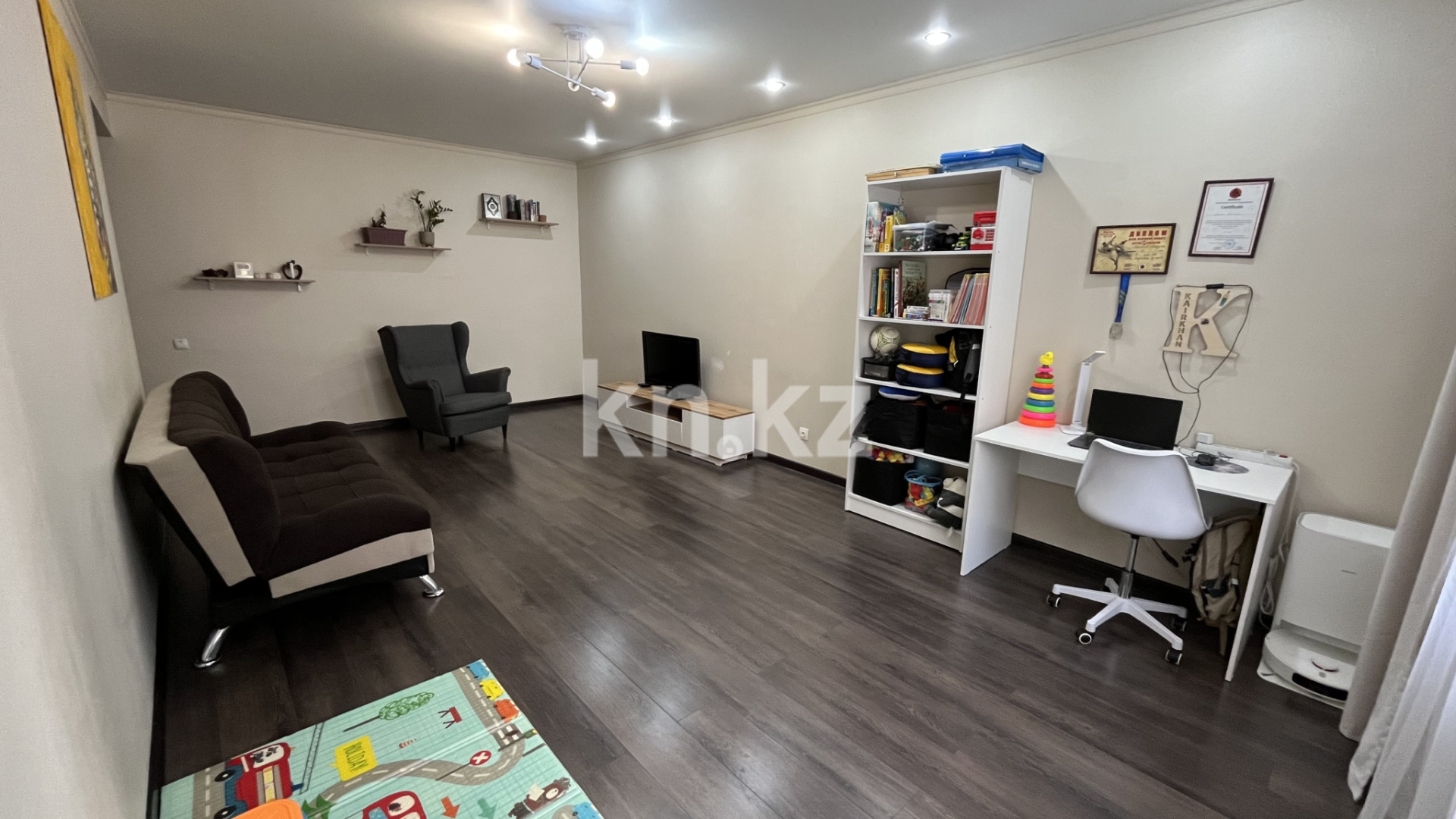 Продажа 2-комнатной квартиры, 67.5 м² в Астане