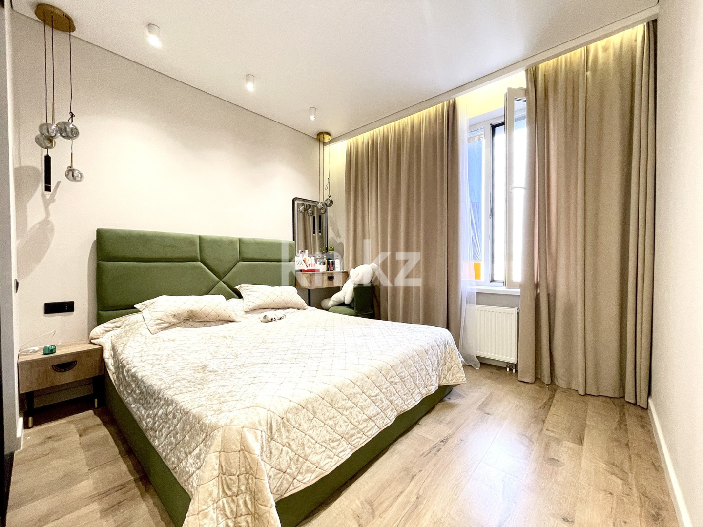 Продажа 3-комнатной квартиры, 101.9 м² в Алматы - фото 10