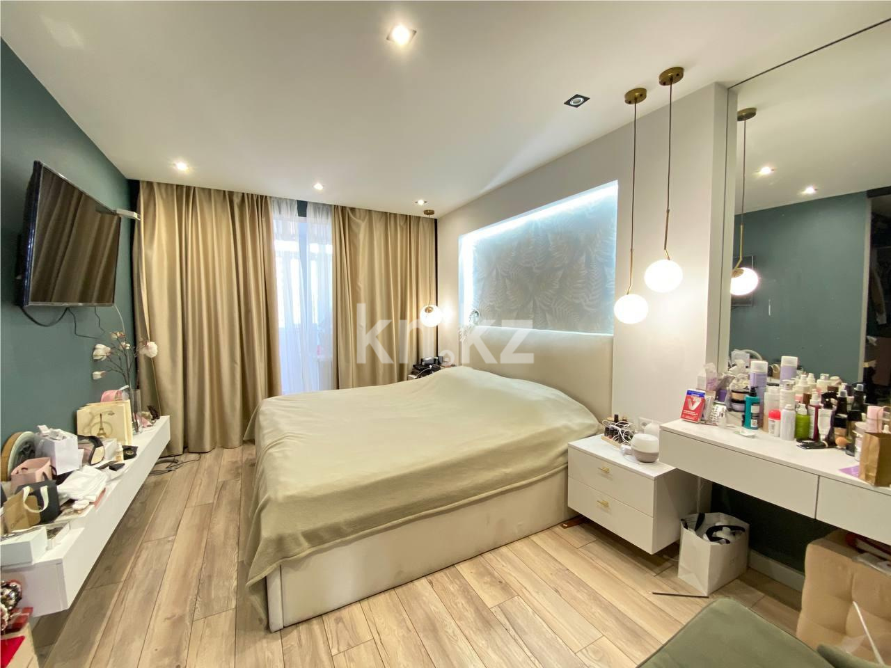 Продажа 4-комнатной квартиры, 102 м², пр. Н. Абдирова, дом  19 в Караганде - фото 5