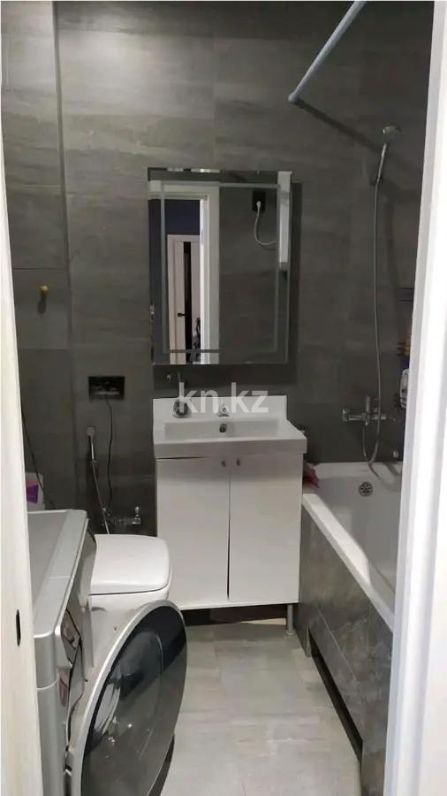 Продажа 1-комнатной квартиры, 33 м², ул. Е-522, дом  9 в Астане - фото 2