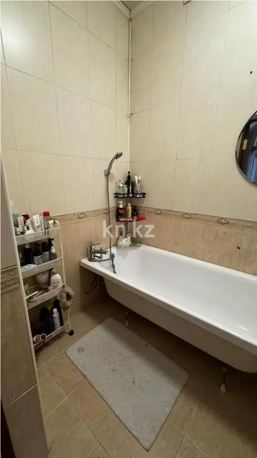 Продажа 2-комнатной квартиры, 50 м², пр. Абая, дом  27 в Алматы - фото 4