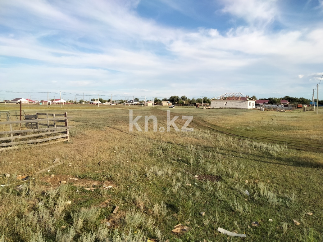 Продажа земельного участка, 30 сот., Достык п. в Уральске