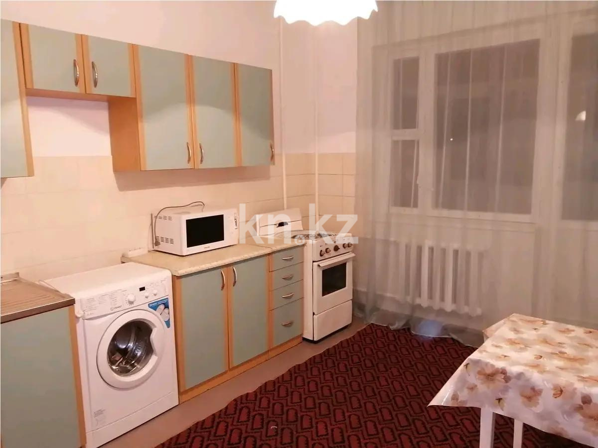 Продажа 1-комнатной квартиры, 41 м², мкр-н Аксай-2, дом  29 в Алматы - фото 2