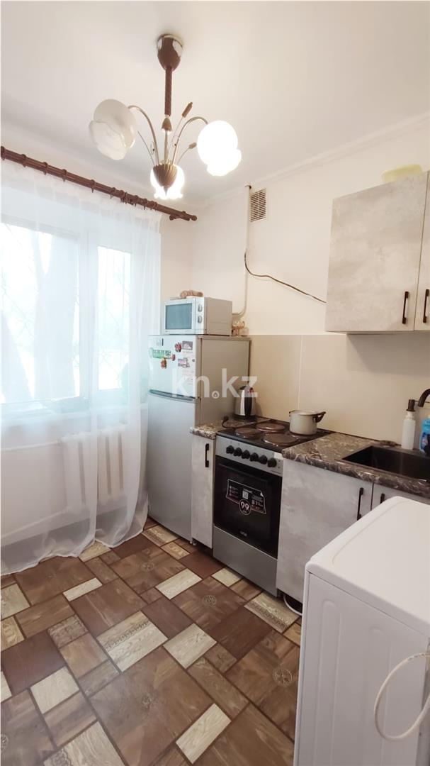 Продажа 2-комнатной квартиры, 48 м², мкр-н 19, дом  42 в Караганде - фото 5