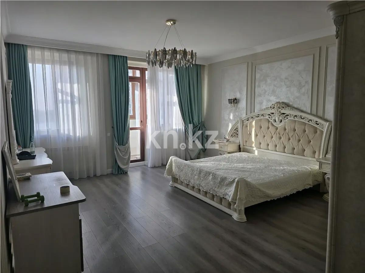 Продажа 3-комнатной квартиры, 162 м², ул. Варламова, дом  33 в Алматы - фото 2