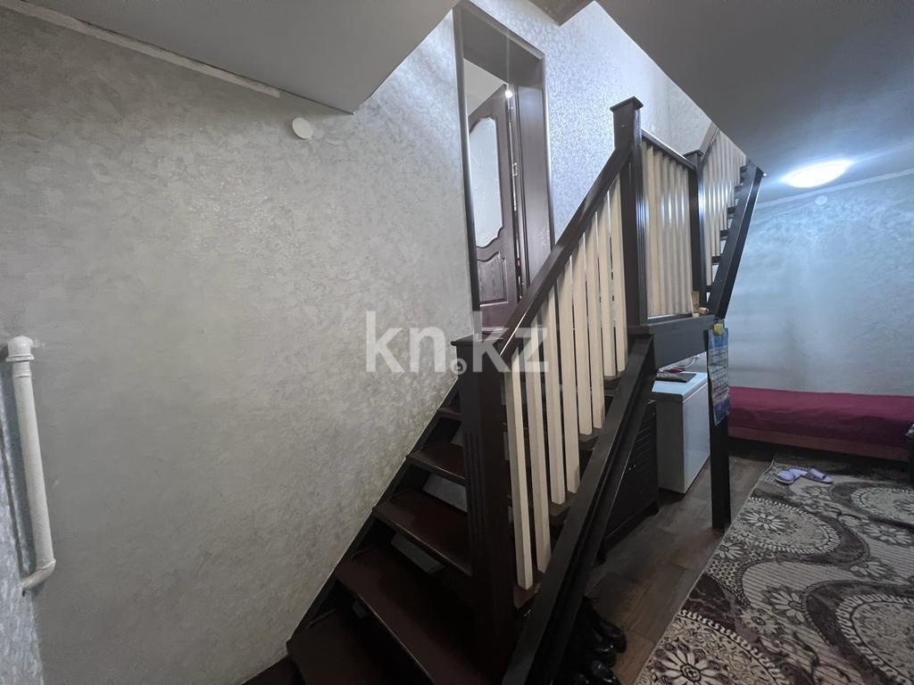 Продажа 4-комнатного дома, 208 м², ул. Карибжанова в Караганде - фото 7