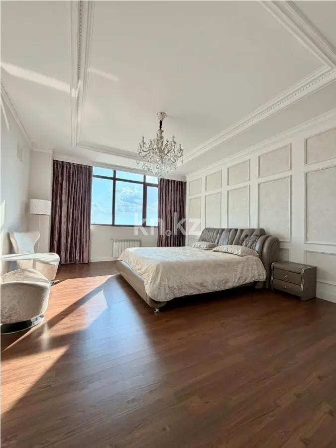 Продажа 5-комнатной квартиры, 252 м² в Астане - фото 2
