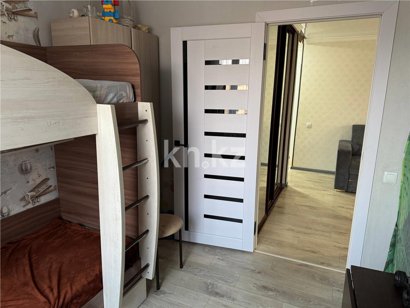 Продажа 3-комнатной квартиры, 47 м², мкр-н 22 в Караганде - фото 8
