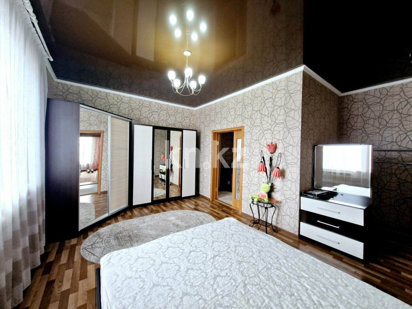 Продажа 5-комнатного дома, 325.7 м² в Костанае - фото 18