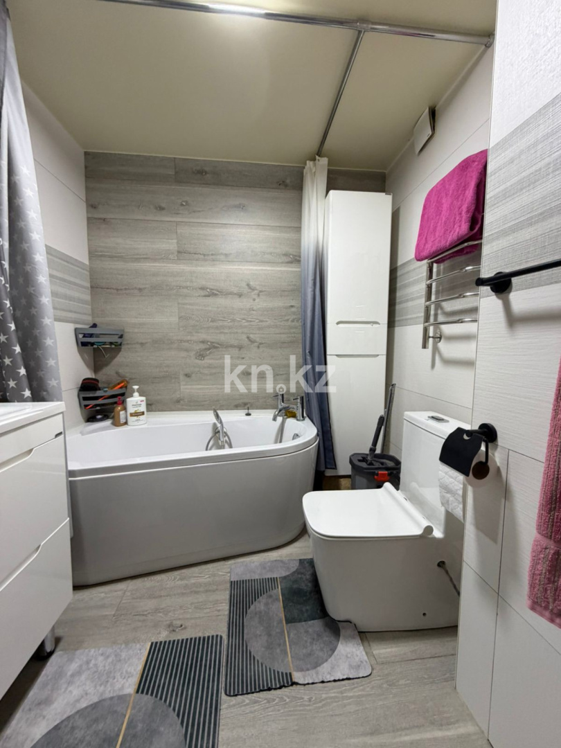 Продажа 3-комнатной квартиры, 100 м² в Алматы - фото 16