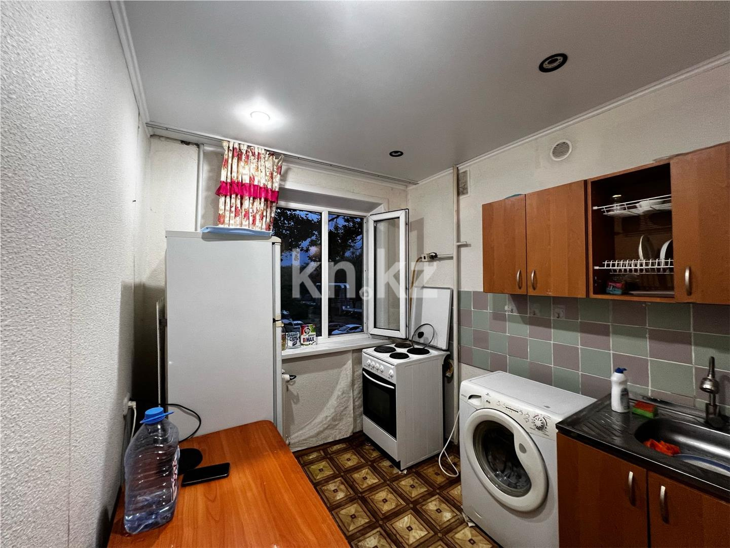 Продажа 2-комнатной квартиры, 46 м², ул. Муканова в Караганде - фото 6