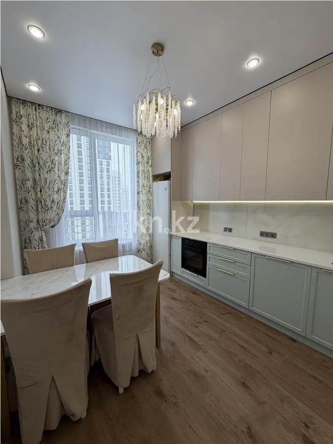 Продажа 3-комнатной квартиры, 87 м² в Астане