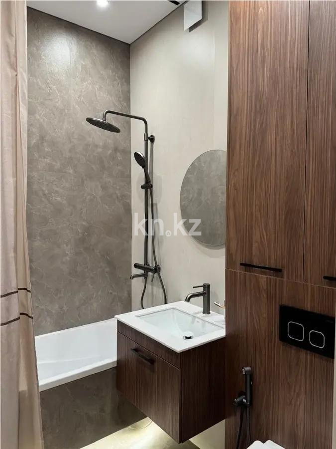 Продажа 3-комнатной квартиры, 86 м², ул. Розыбакиева, дом  197/2 в Алматы - фото 4