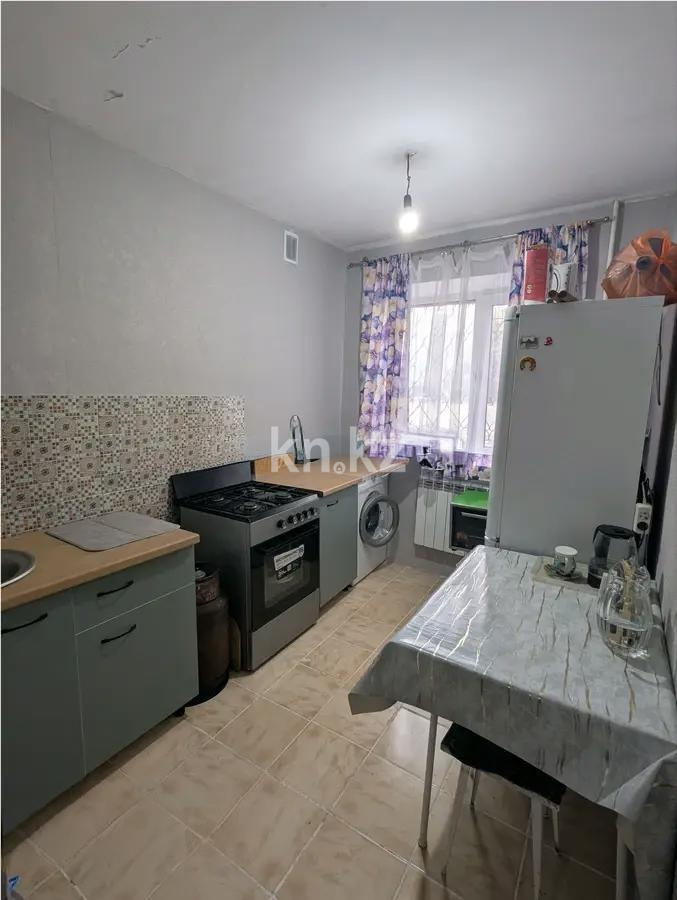Продажа 3-комнатной квартиры, 62 м², 16 мкр., дом  32 в Караганде - фото 4