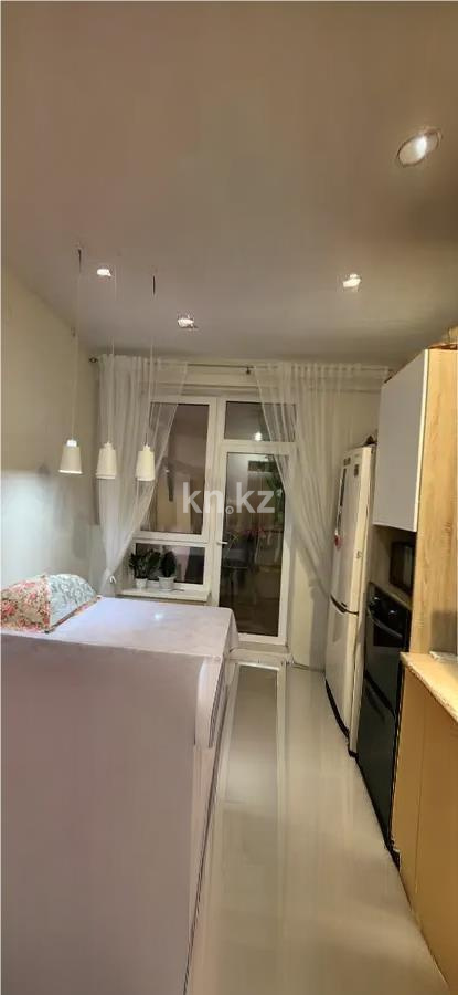 Продажа 3-комнатной квартиры, 98.2 м², пр. Кабанбай батыра, дом  9/4 в Астане - фото 4