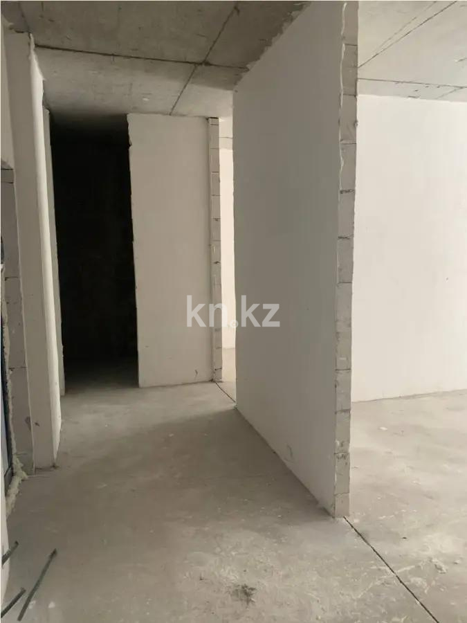 Продажа 1-комнатной квартиры, 40 м², ул. Е-429, дом  26 в Астане - фото 3