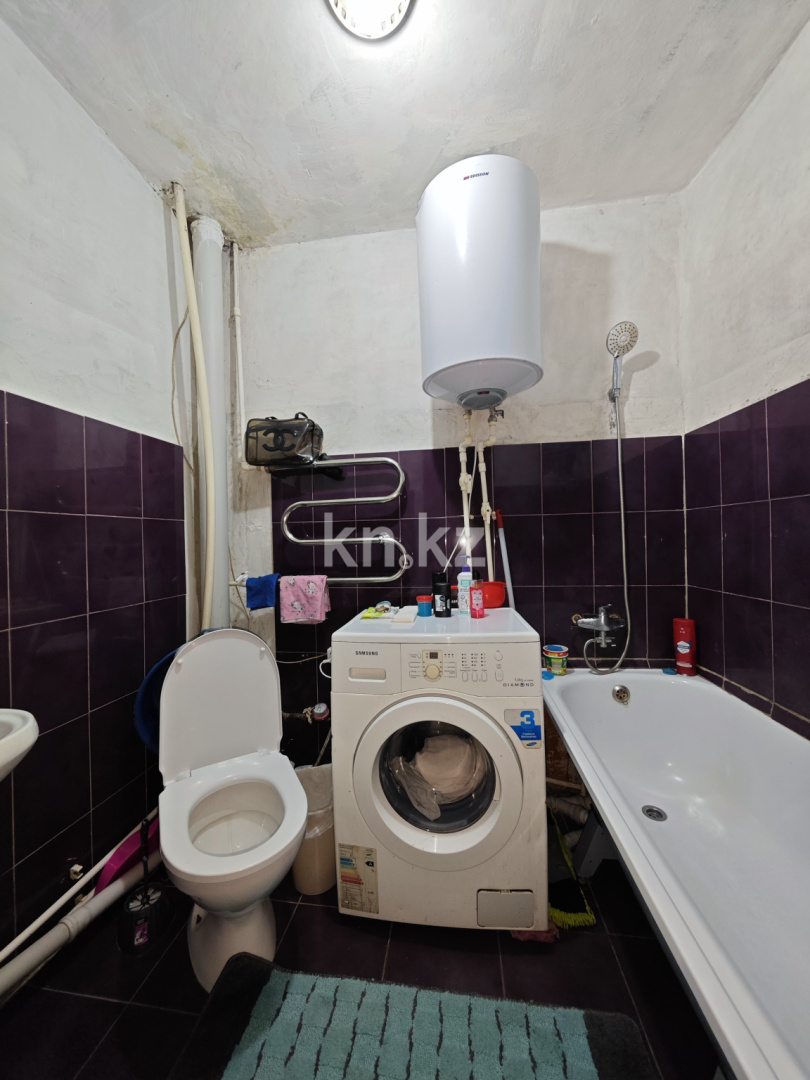 Продажа 2-комнатной квартиры, 48 м², мкр-н 16, дом  31 в Караганде - фото 5