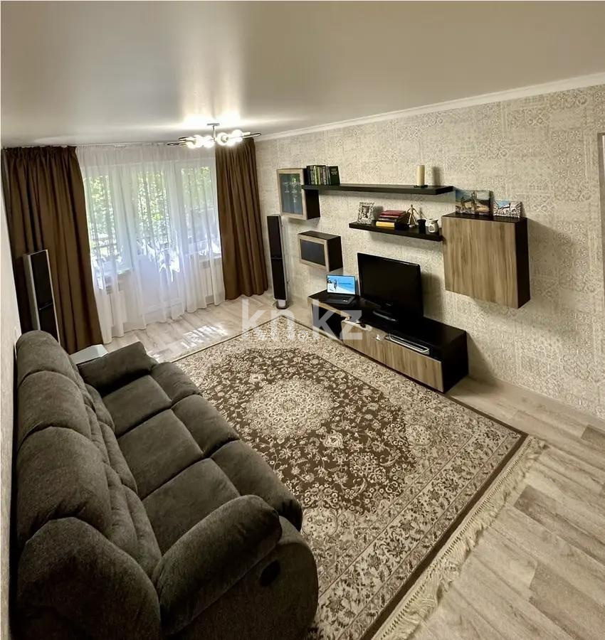 Продажа 3-комнатной квартиры, 59 м², 10 мкр., дом  10 в Алматы