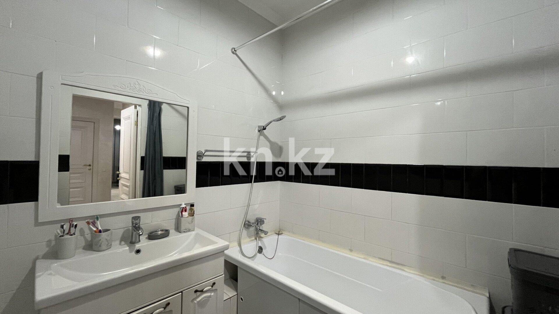 Продажа 3-комнатной квартиры, 85 м² в Алматы - фото 12