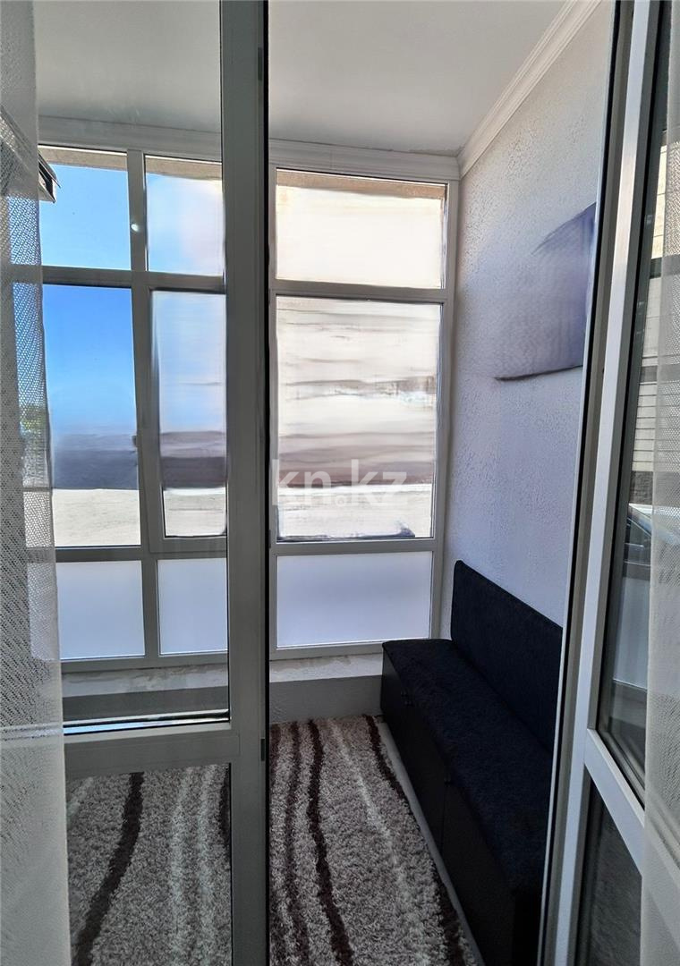 Продажа 2-комнатной квартиры, 65 м², ул. Муканова в Караганде - фото 14