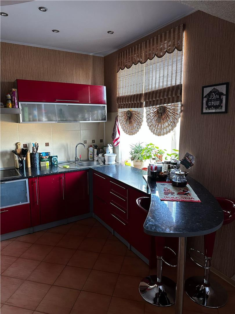 Продажа 3-комнатной квартиры, 77 м², пр. Республики в Темиртау - фото 4