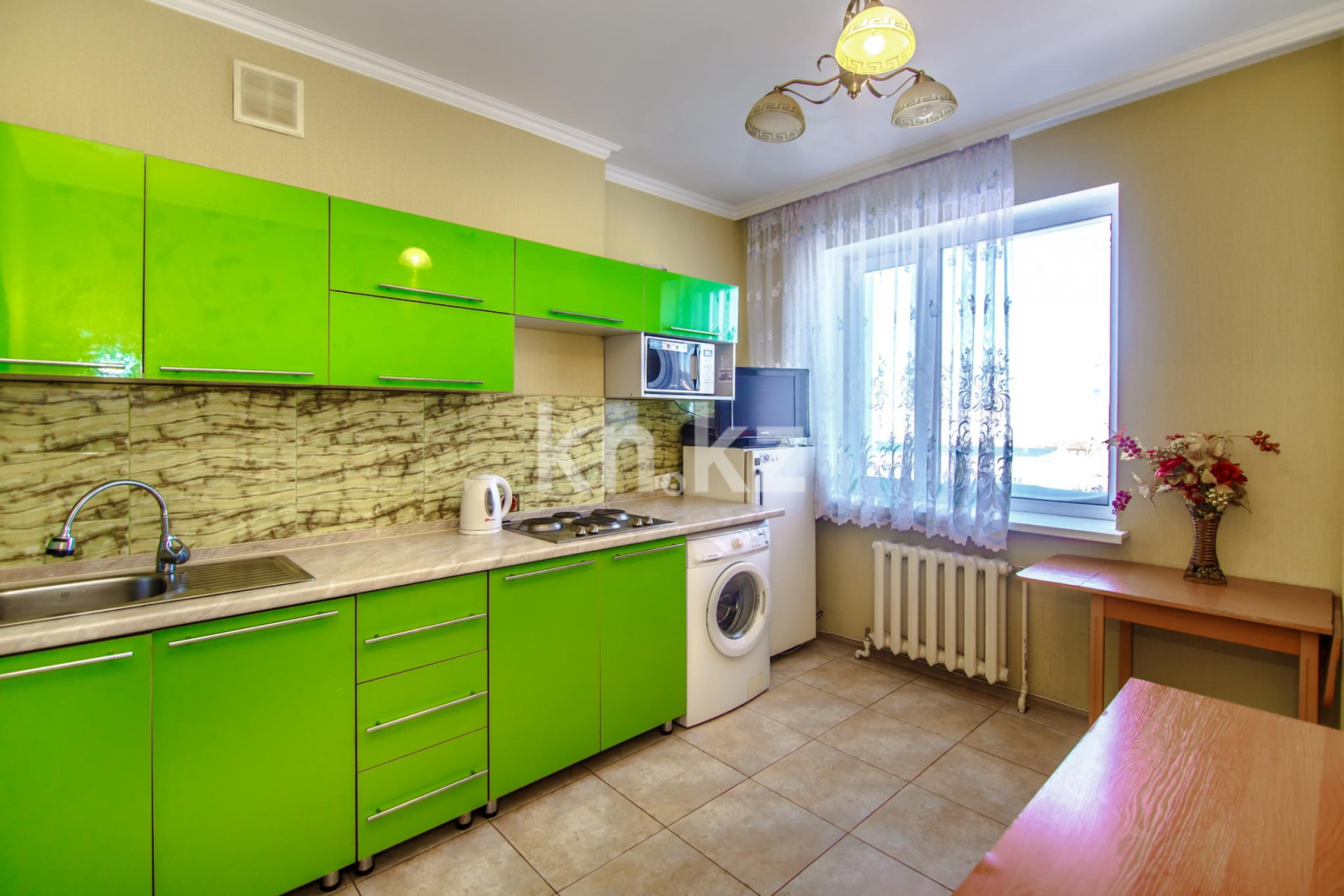 Аренда 1-комнатной квартиры посуточно, 50 м² в Астане - фото 10