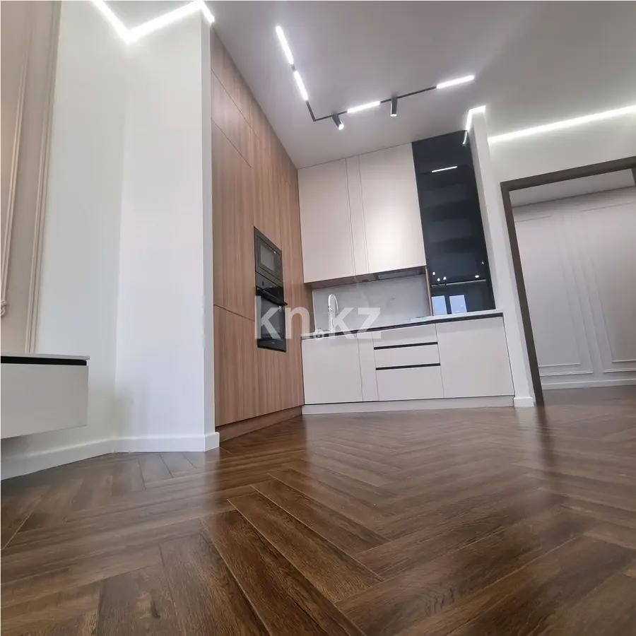 Продажа 2-комнатной квартиры, 63.2 м², ул. Жарокова, дом  218 в Алматы - фото 3