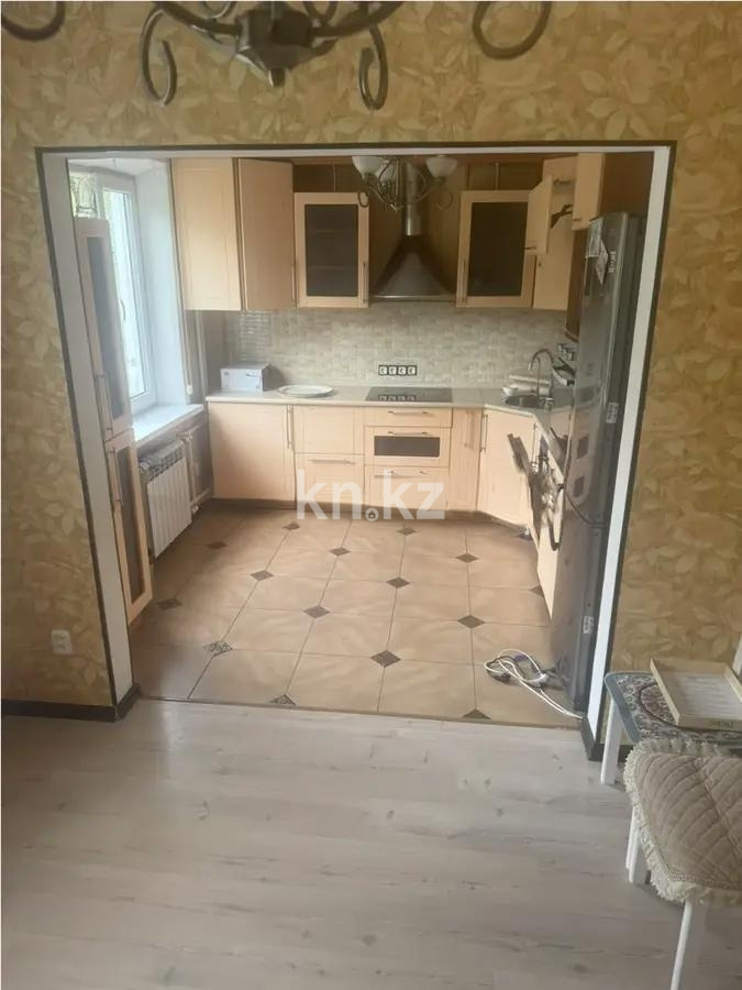 Продажа 4-комнатной квартиры, 97 м² в Караганде