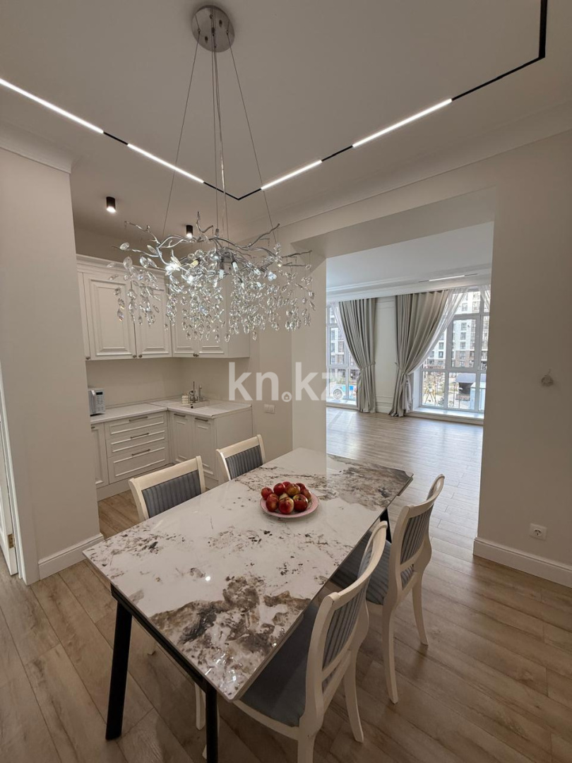 Продажа 4-комнатной квартиры, 140 м², ул. Бокейхана, дом  3б - Керей Жанибек Хандар в Астане - фото 38
