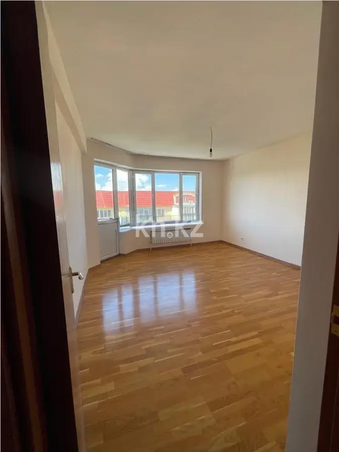 Продажа 4-комнатной квартиры, 138.6 м², мкр-н Думан-2, дом  9 в Алматы