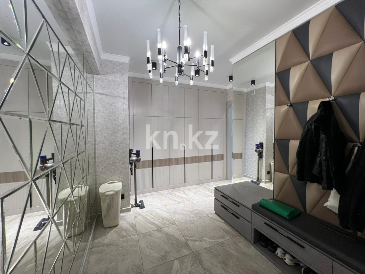 Продажа 3-комнатной квартиры, 131 м² в Караганде - фото 16