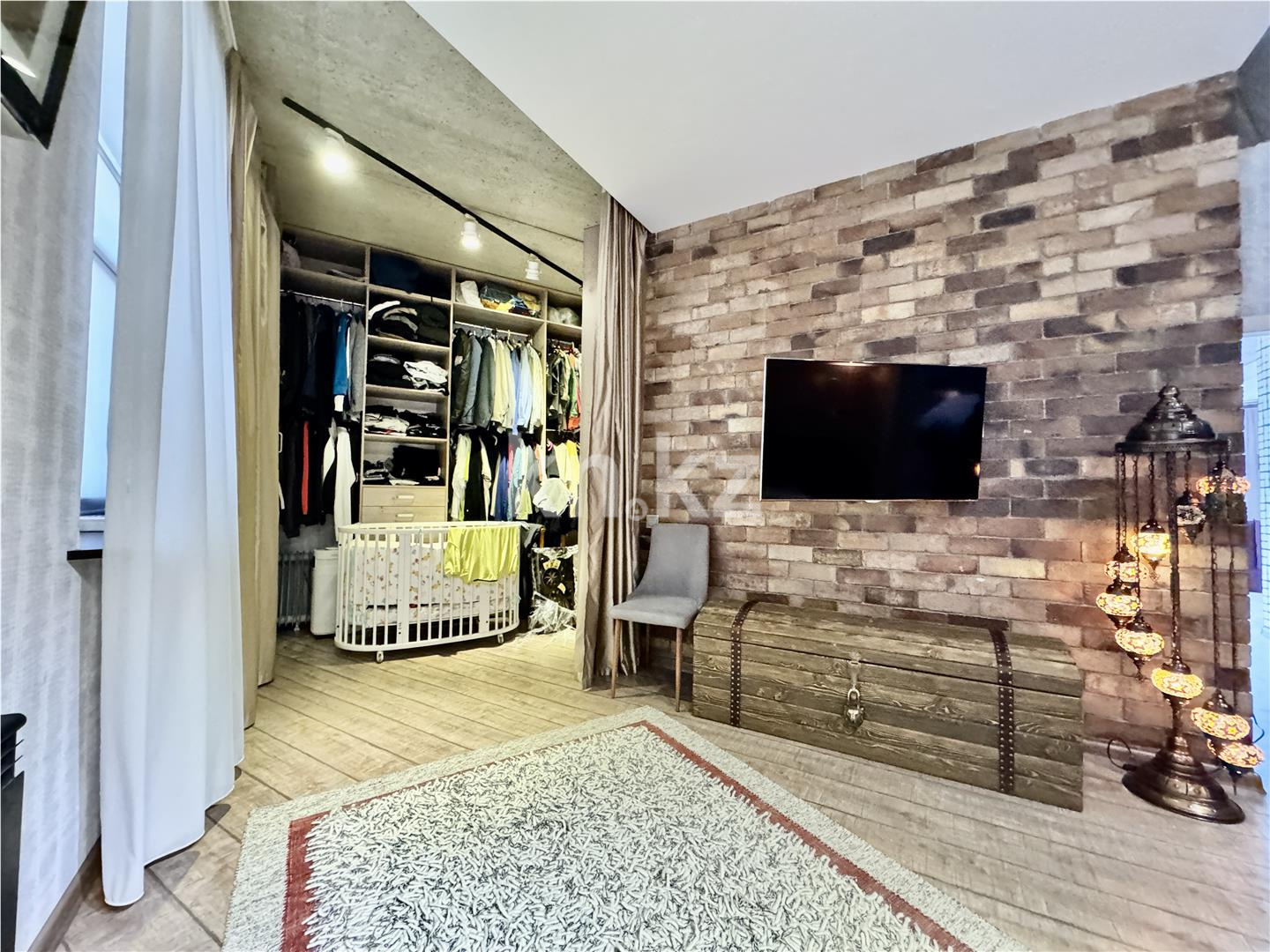 Продажа 3-комнатной квартиры, 160 м², ул. Аманжолова, дом  41 в Караганде - фото 19