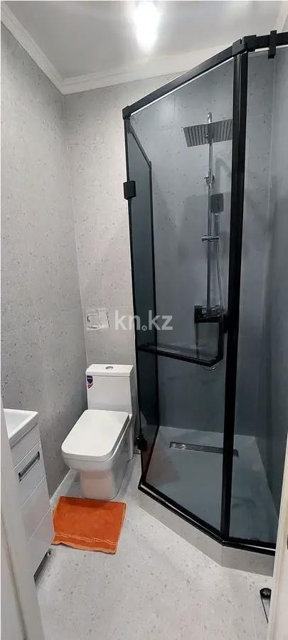 Продажа 3-комнатной квартиры, 83 м², ул. Сатпаева, дом  90/56 в Алматы - фото 4