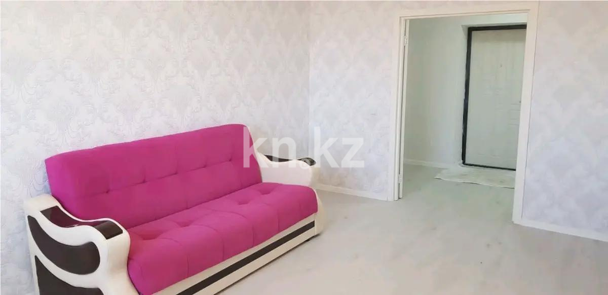 Продажа 2-комнатной квартиры, 60 м², ул. Сауран, дом  3/1 в Астане
