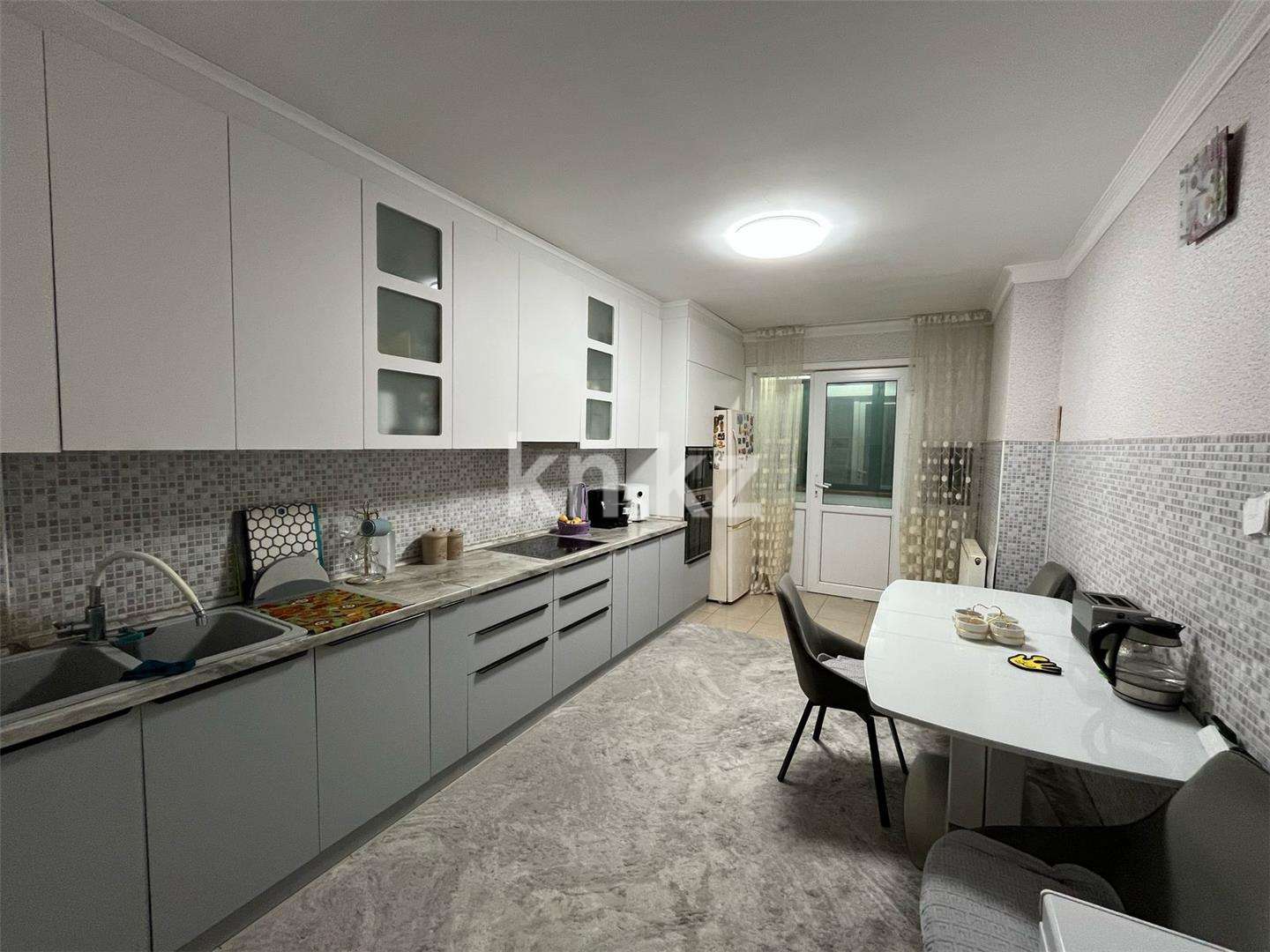 Продажа 3-комнатной квартиры, 123 м² в Астане