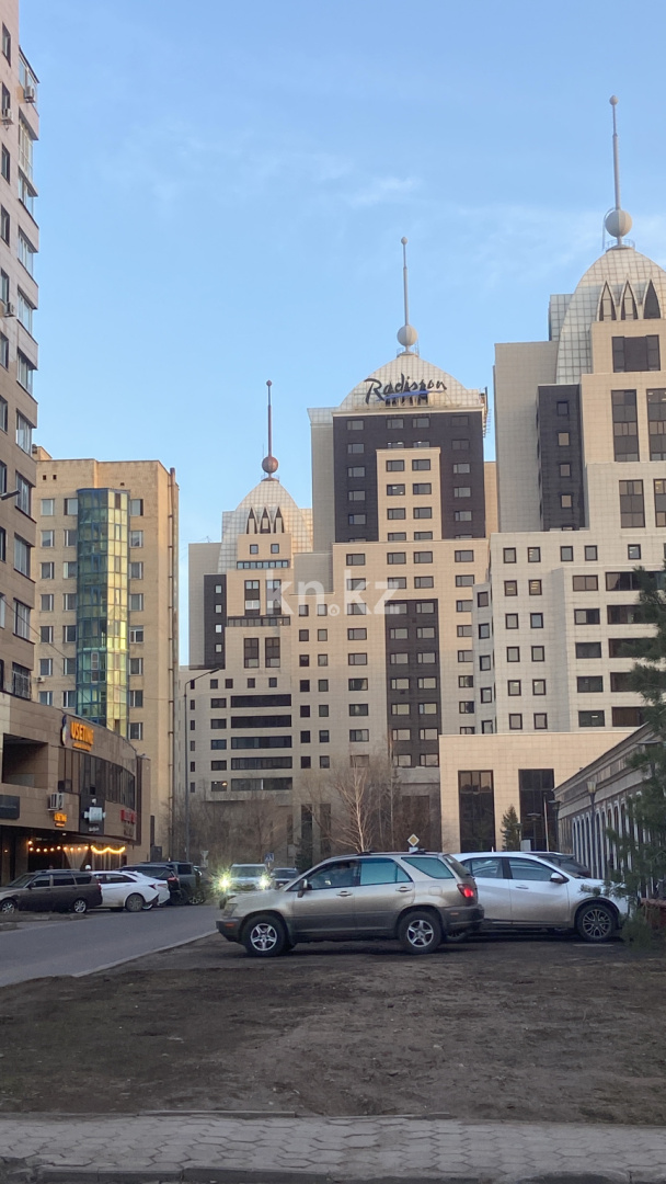 Аренда 3-комнатной квартиры, 90 м² в Астане