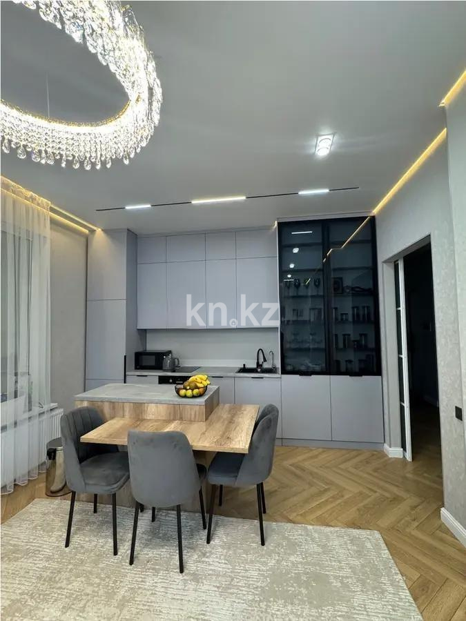 Продажа 3-комнатной квартиры, 72 м², пр. Тауелсыздык, дом  40/1 в Астане - фото 4