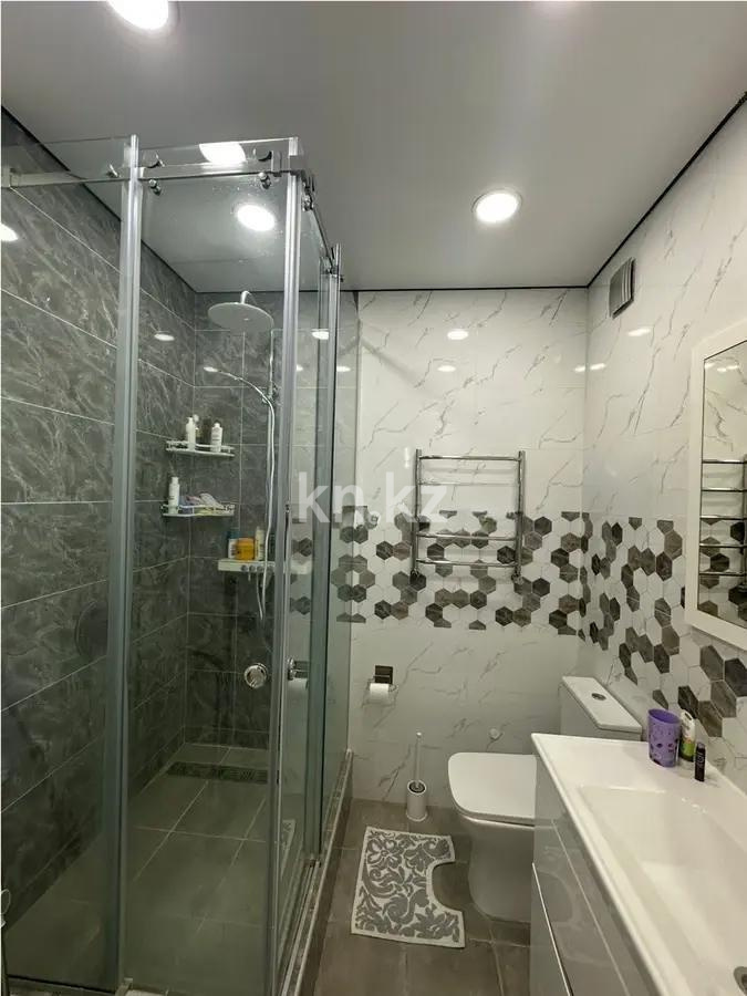 Продажа 2-комнатной квартиры, 72 м² в Алматы - фото 3