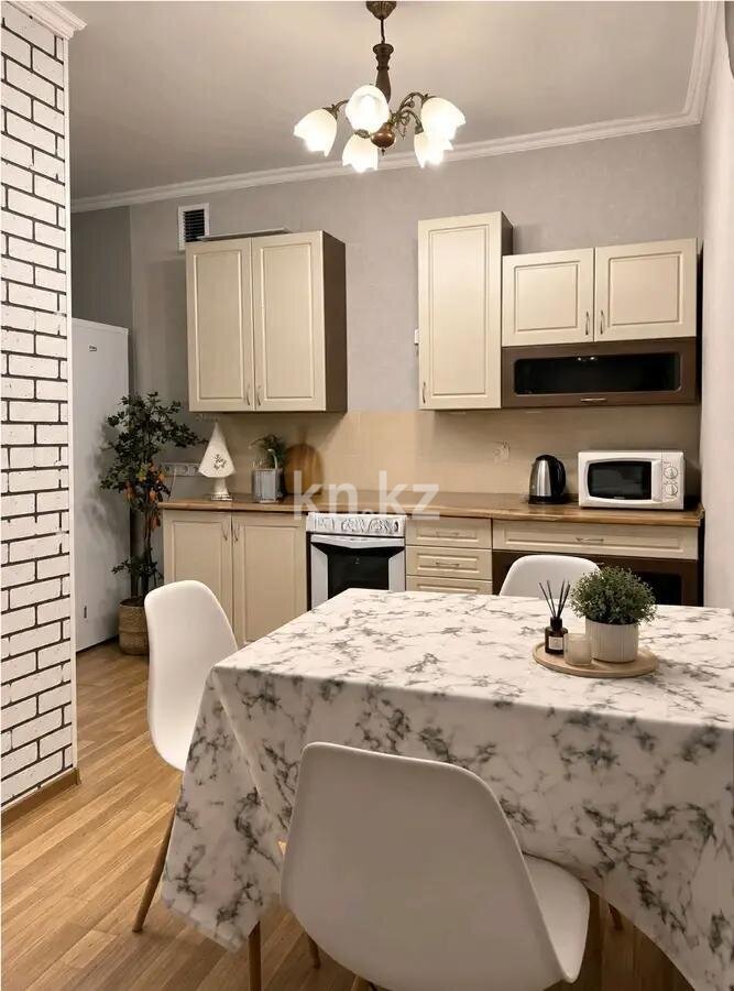 Продажа 1-комнатной квартиры, 42 м² в Алматы - фото 3