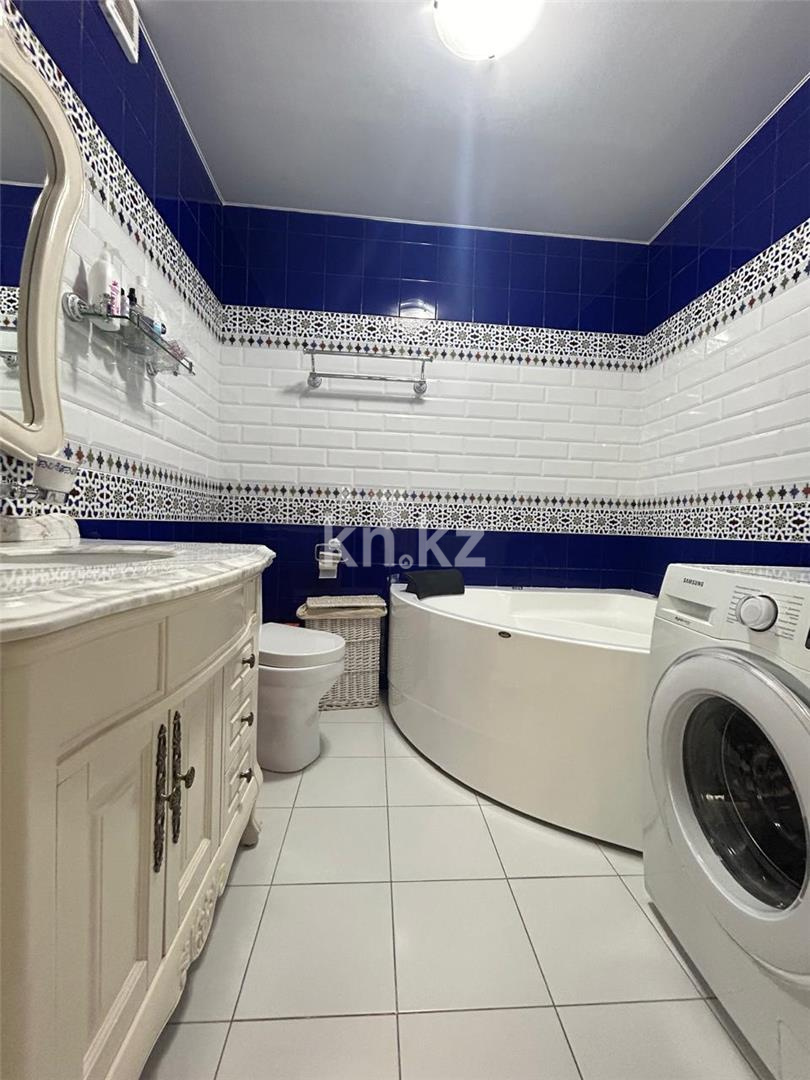 Продажа 5-комнатной квартиры, 202 м², пр. Абая в Астане - фото 19