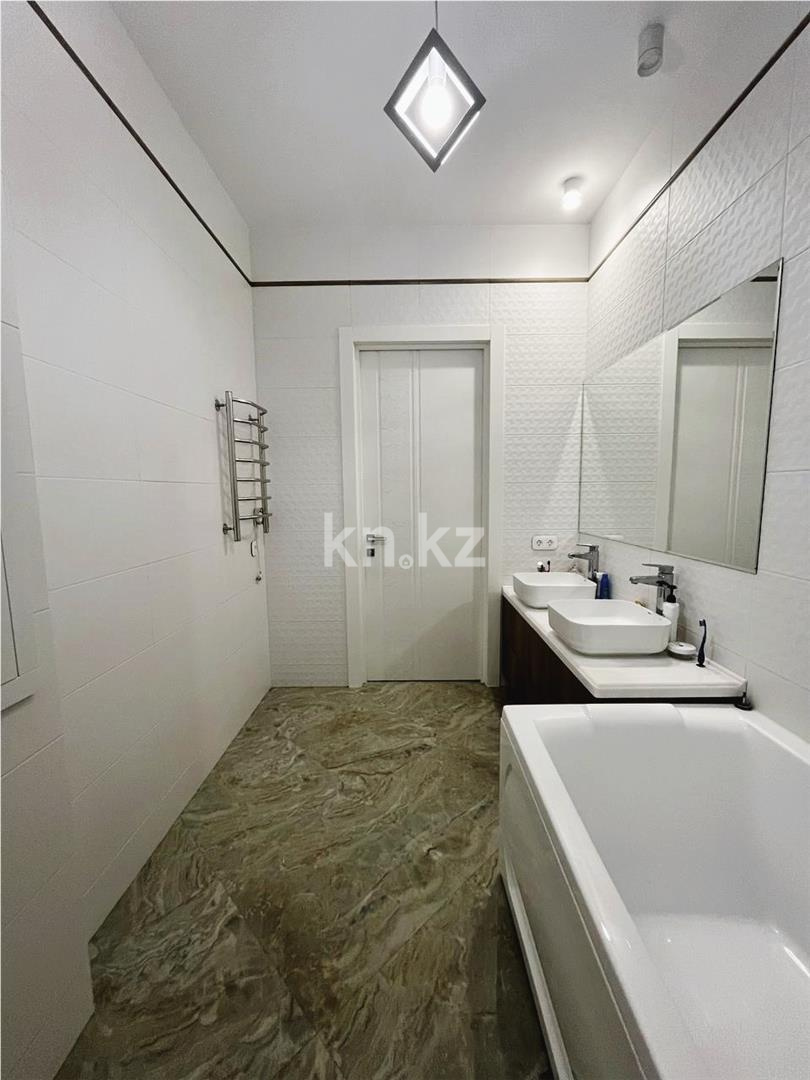 Продажа 4-комнатной квартиры, 151 м², ул. Ботаническая в Караганде - фото 32