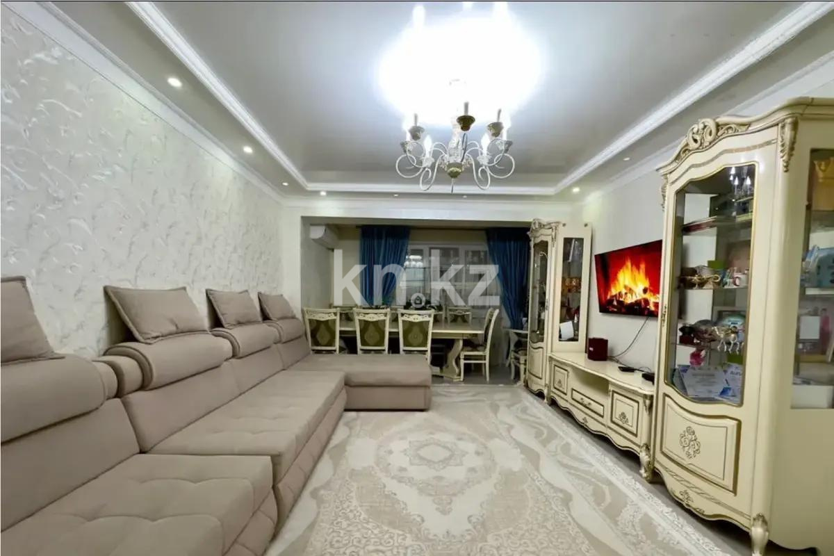 Продажа 3-комнатной квартиры, 110 м², мкр. Аксай-5, дом  3б в Алматы