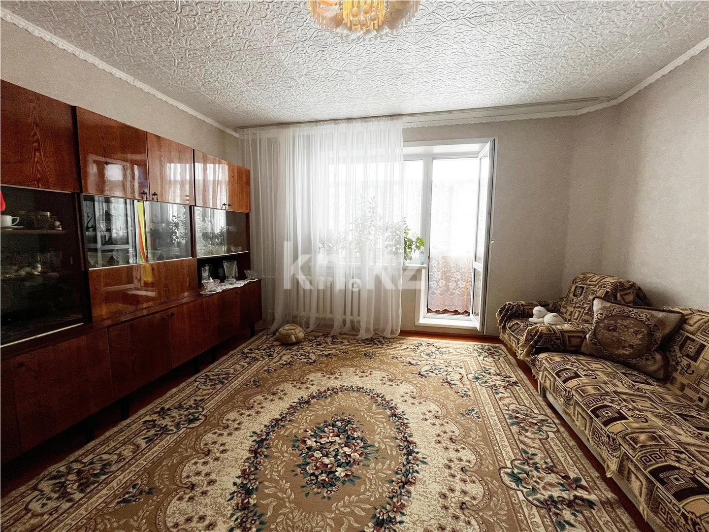 Продажа 2-комнатной квартиры, 54 м², мкр-н Восток-3 в Караганде - фото 2