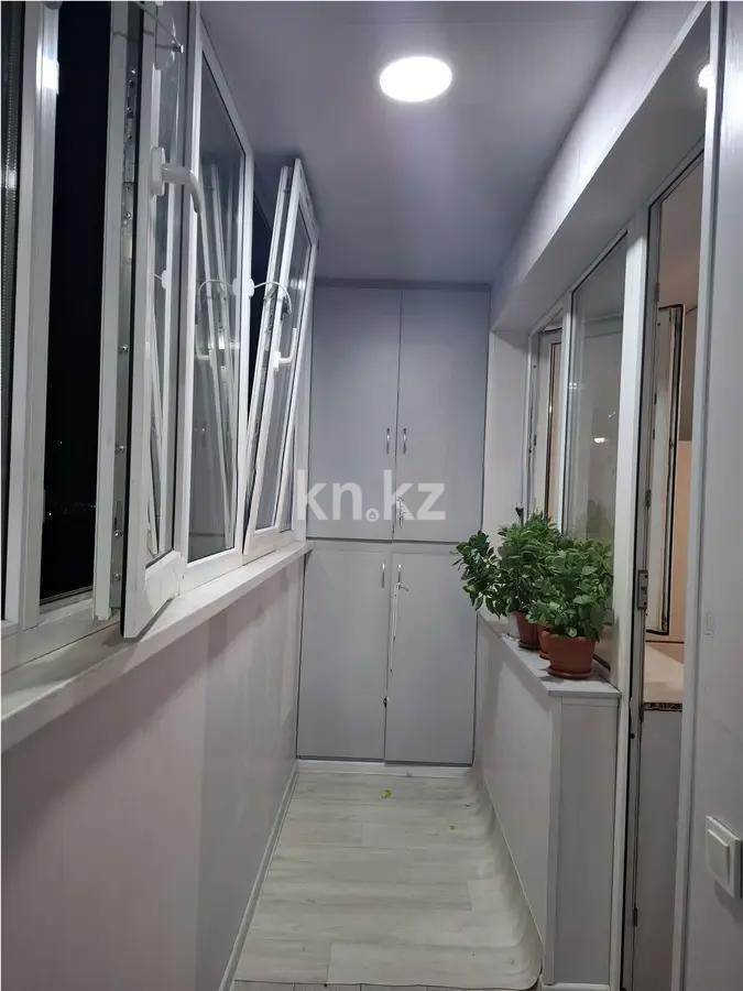 Продажа 1-комнатной квартиры, 47 м², ул. Жандосова, дом  150а в Алматы - фото 3