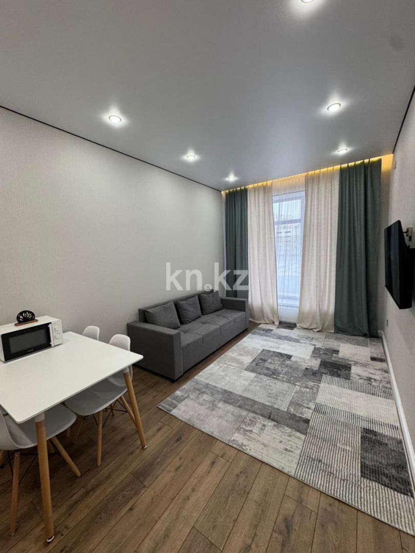 Аренда 2-комнатной квартиры, 48 м² в Астане