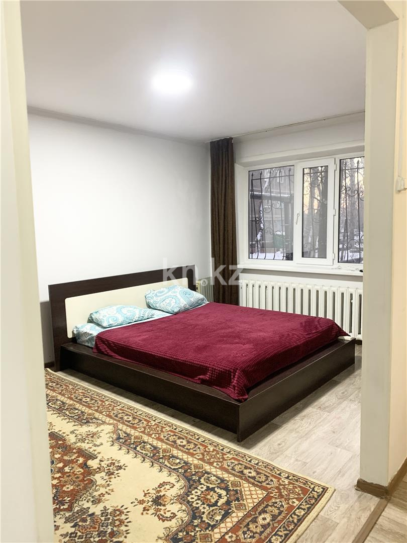 Продажа 1-комнатной квартиры, 30 м², ул. Ержанова, дом  30 в Караганде